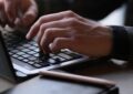 Cómo darle una segunda vida a una notebook o PC vieja: el cambio que más se nota, sin gastar de más