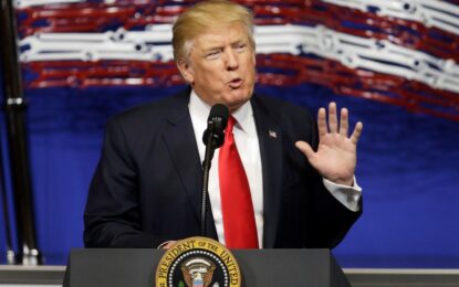 Un tribunal federal de apelaciones rechaza el intento de Trump de mantener vigente la tarifa de 100.000 dólares para la visa H-1B