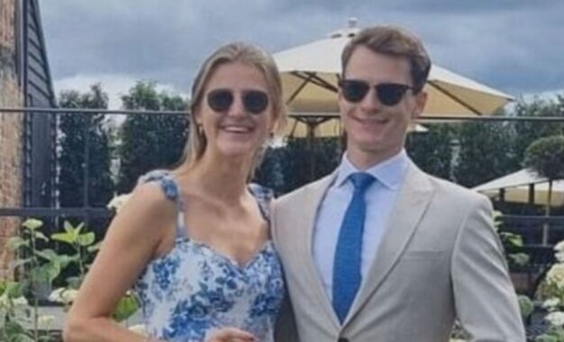 Tragedia de luna de miel: una pareja de recién casados murió al estrellarse su helicóptero justo antes de aterrizar en Grecia