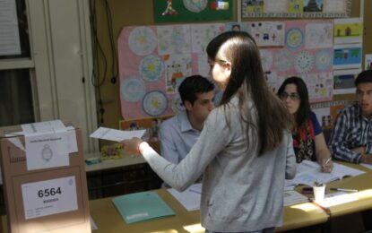 Los jóvenes de 16 a 35 años: el dilema de los candidatos rumbo a las elecciones de 2027