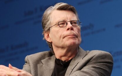 Stephen King, a los 78 años, dejó una lección sobre el éxito: «El talento es más barato que la sal de mesa; lo que separa al individuo con talento del exitoso es el trabajo duro»