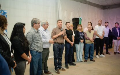 El gobernador zdero acompañó el día del agenciero y anunció una importante inversión en infraestructura