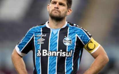 Estafa en Brasil: se hacía pasar por el DT de Gremio y le sacó 4.000 dólares a un jugador pero el argentino Kannemann lo descubrió
