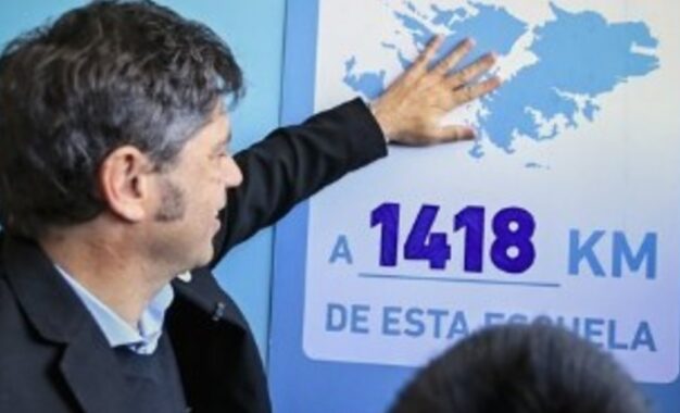 Kicillof criticó el mensaje en cadena de Milei sobre Malvinas y lanzó una ironía: «Pensé que era Inteligencia Artificial»