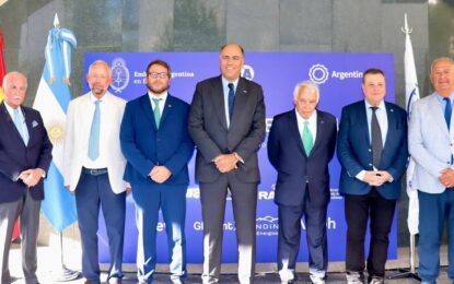 La Embajada argentina en España se sumó al Gran Premio que se corre en Madrid con el objetivo de llevar la F1 a Buenos Aires