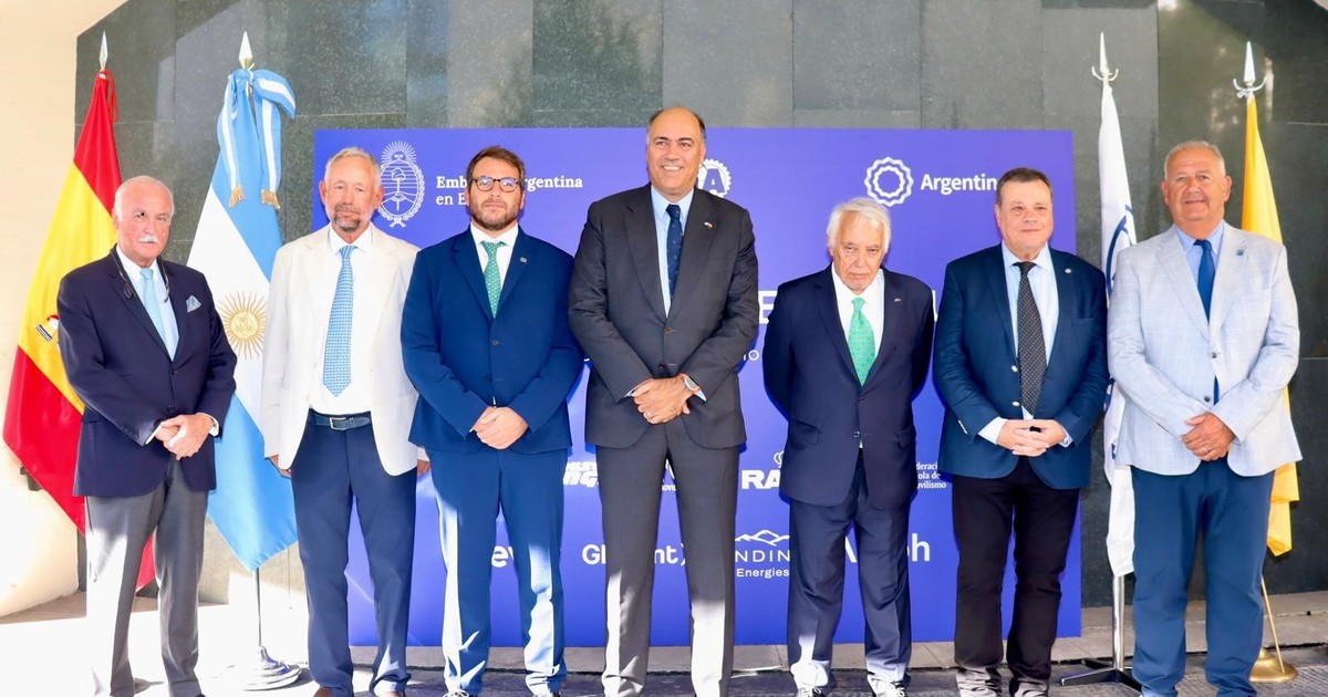 la-embajada-argentina-en-espana-se-sumo-al-gran-premio-que-se-corre-en-madrid-con-el-objetivo-de-llevar-la-f1-a-buenos-aires
