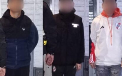 Detienen a un adolescente y dos menores por el robo de una moto en Barracas: entre los tres suman 18 antecedentes penales