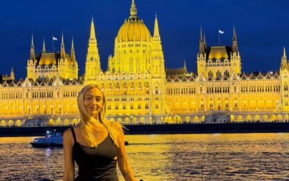 Aylen, la argentina que dejó su trabajo a los 38 años para viajar por el mundo: «Odiaba mi vida, pensé que era una locura, pero hoy vivo de lo que amo»