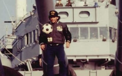 Maradona, a bordo de un buque militar: la historia detrás de las fotos inéditas que destapó Fernando Signorini