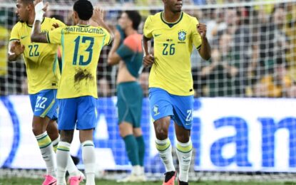 Brasil comenzó con susto la nueva era de Ancelotti: evitó la derrota con Australia con un gol en el minuto 95