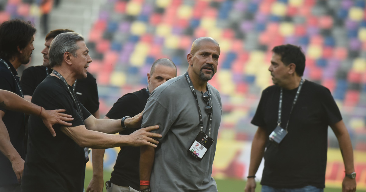 escandalo-en-la-supercopa-internacional:-cuales-son-las-sanciones-que-evalua-el-tribunal-de-disciplina-para-veron-y-para-los-jugadores-de-estudiantes