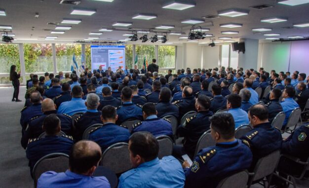 El Comité Provincial de Emergencia articula acciones con la Policía del Chaco ante el fenómeno de El Niño