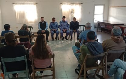 Vecinos de la zona sur articularon un encuentro clave con autoridades de seguridad y provinciales para frenar la inseguridad