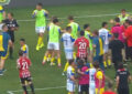 Escándalo en Estudiantes: un futbolista apareció en los festejos de Rosario Central tras la polémica en la Supercopa