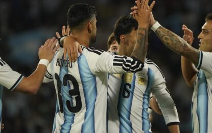 Argentina jugó para Scaloni y Messi: goleada frente a Bolivia en Córdoba con un rendimiento que no se resiente y renueva la ilusión