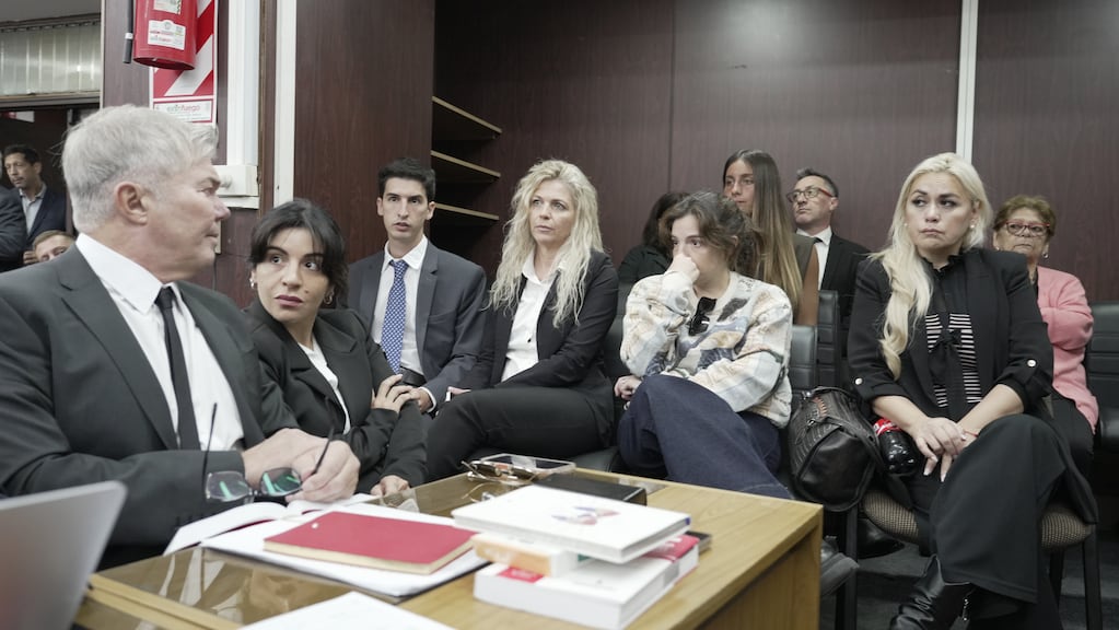 Juicio por la muerte de Maradona: empiezan los alegatos que definirán el futuro de los siete acusados por homicidio