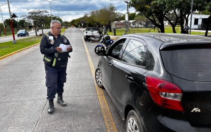 Operativo vial en Resistencia: controlan semáforos y giros indebidos con secuestros de vehículos