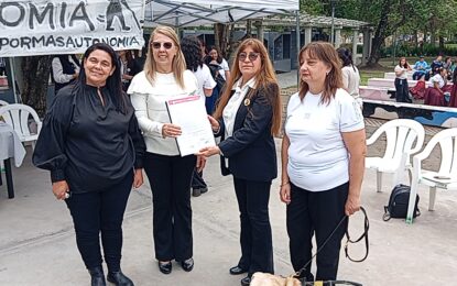 Conmemoración del Día Mundial del Bastón Blanco en Resistencia