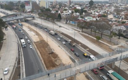 Fin de semana largo con cortes: la Dellepiane cerrada, sin trenes Mitre y Sarmiento y una carrera de ciclismo en la Ciudad