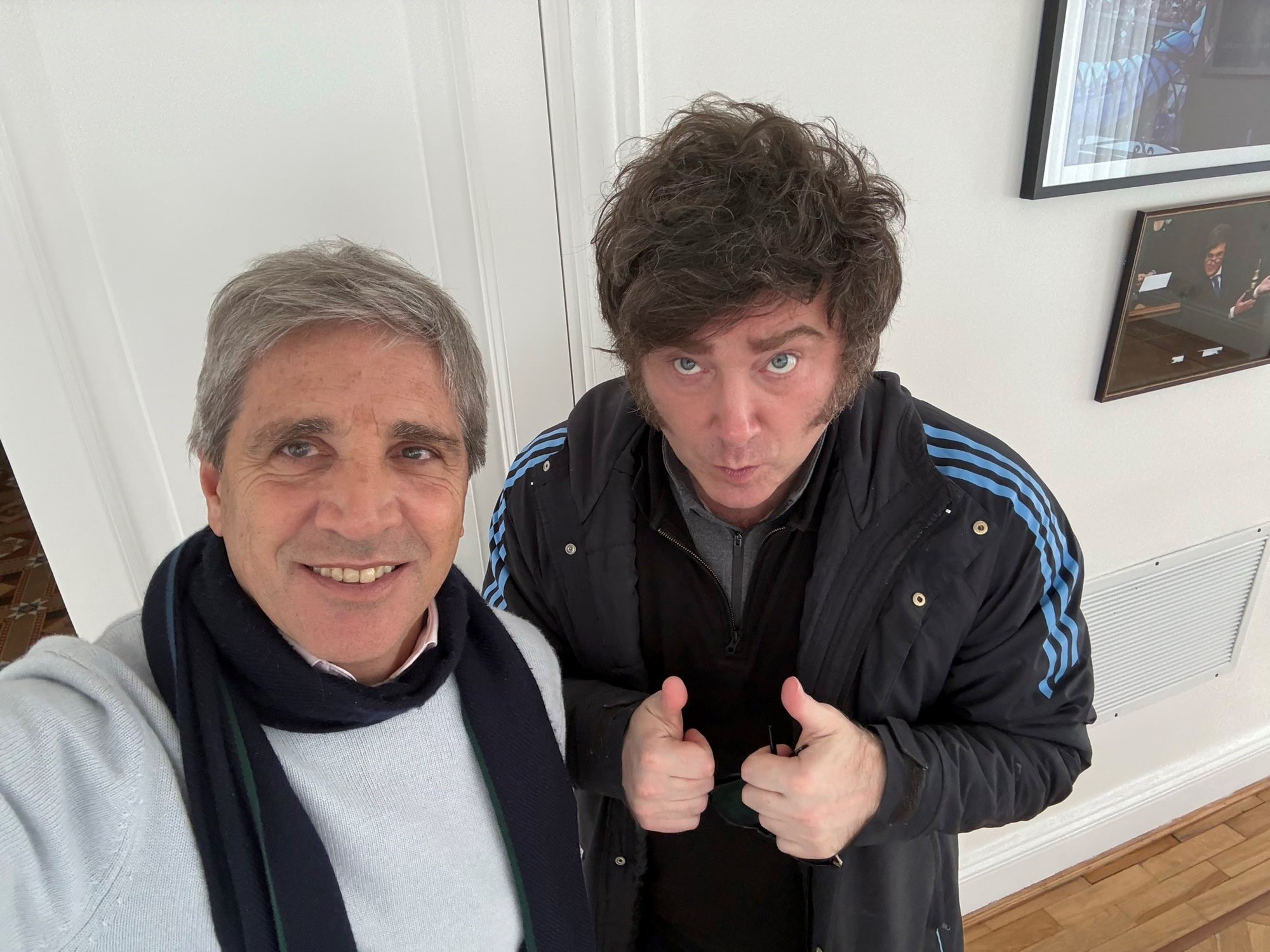 Javier Milei y Luis Caputo en Olivos