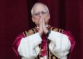 El Papa ya camina por la habitación: el nuevo parte médico confirma una recuperación normal tras la operación