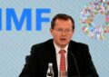 El FMI elogió el recorte de subsidios de Milei, pidió no retroceder y espera que la economía repunte en 2027