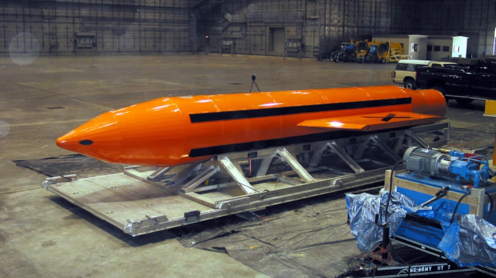 La bomba GBU-43/B Massive Ordnance Air Blast