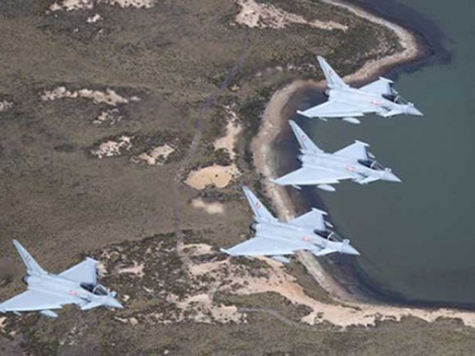 Registro del vuelo del avión de Thales que el 18 de agosto viajó a Malvinas. Parece que apaga el transpondedor en Chile