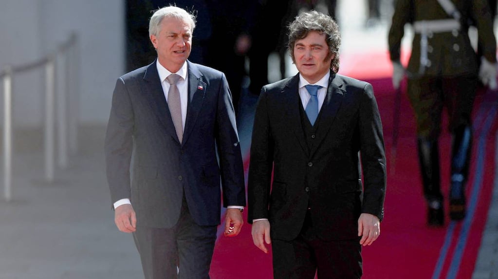 El Gobierno mantiene cautela por el buque chileno que viajará a Malvinas y busca evitar un conflicto con Kast