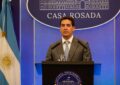 El Gobierno admitió que la economía crece menos de lo esperado, pero descartó cambios: «No va a haber plan platita»