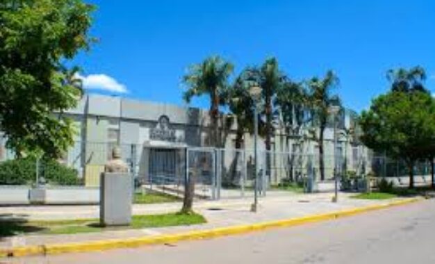 Denuncian irregularidades y persecución en el área de limpieza del municipio de Resistencia por un ascenso cuestionado